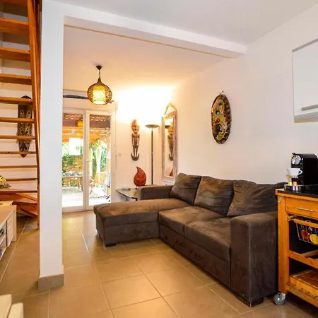 3 Bedroom Gorgeous In Cervione