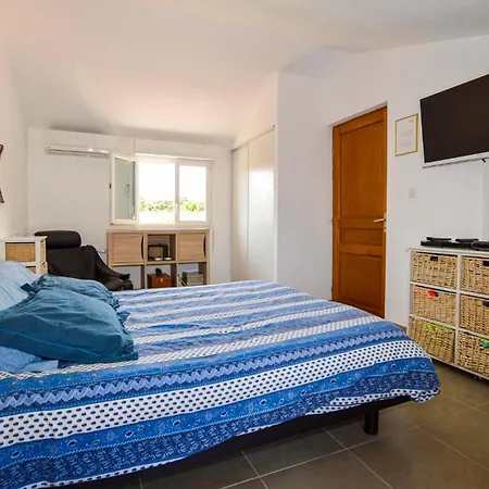 Casa vacanze 3 Bedroom Gorgeous In Cervione *