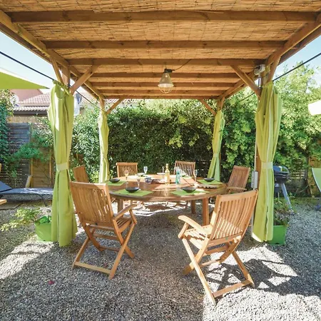 3 Bedroom Gorgeous In Cervione Cervione