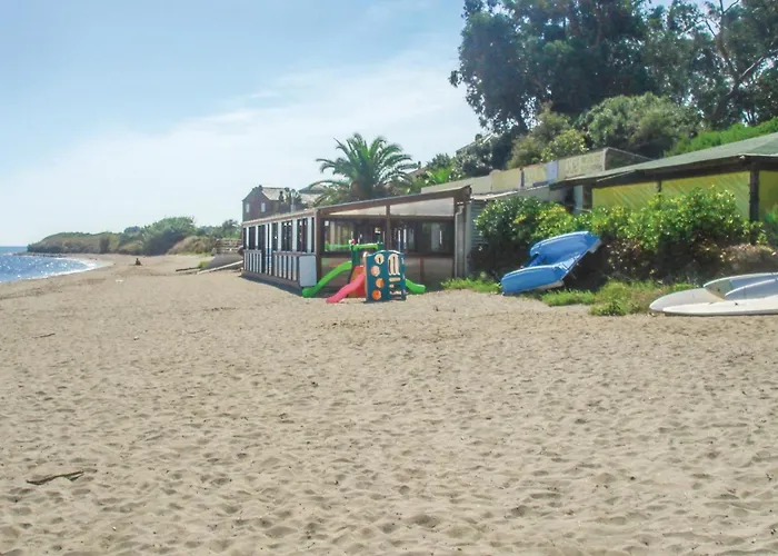 Tatil Evi 3 Bedroom Gorgeous In Cervione