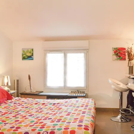 Сasa de vacaciones 3 Bedroom Gorgeous In Cervione Cervione