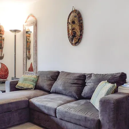 Сasa de vacaciones 3 Bedroom Gorgeous In Cervione *