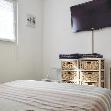 3 Bedroom Gorgeous In Cervione