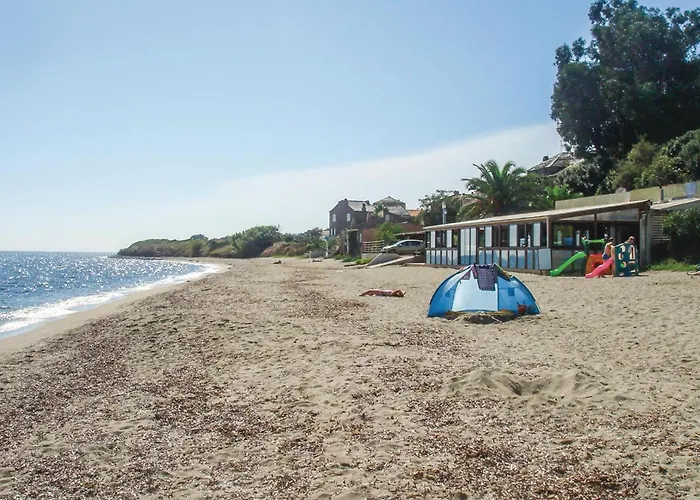 Vakantiehuis 3 Bedroom Gorgeous In *