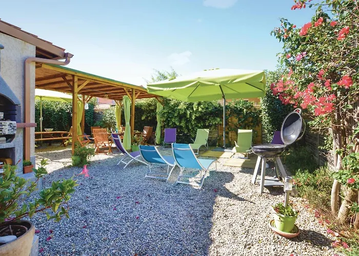 Vakantiehuis 3 Bedroom Gorgeous In