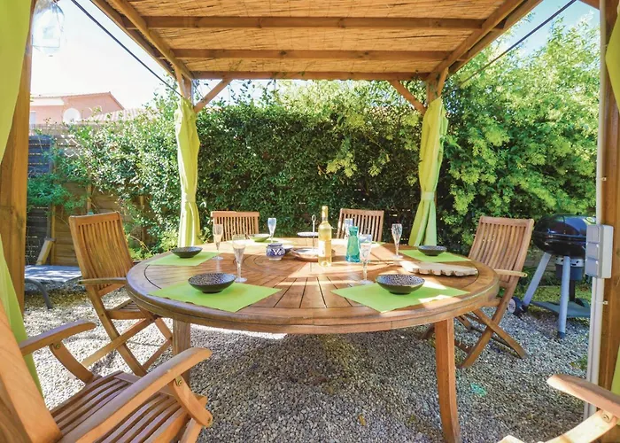 3 Bedroom Gorgeous In Cervione